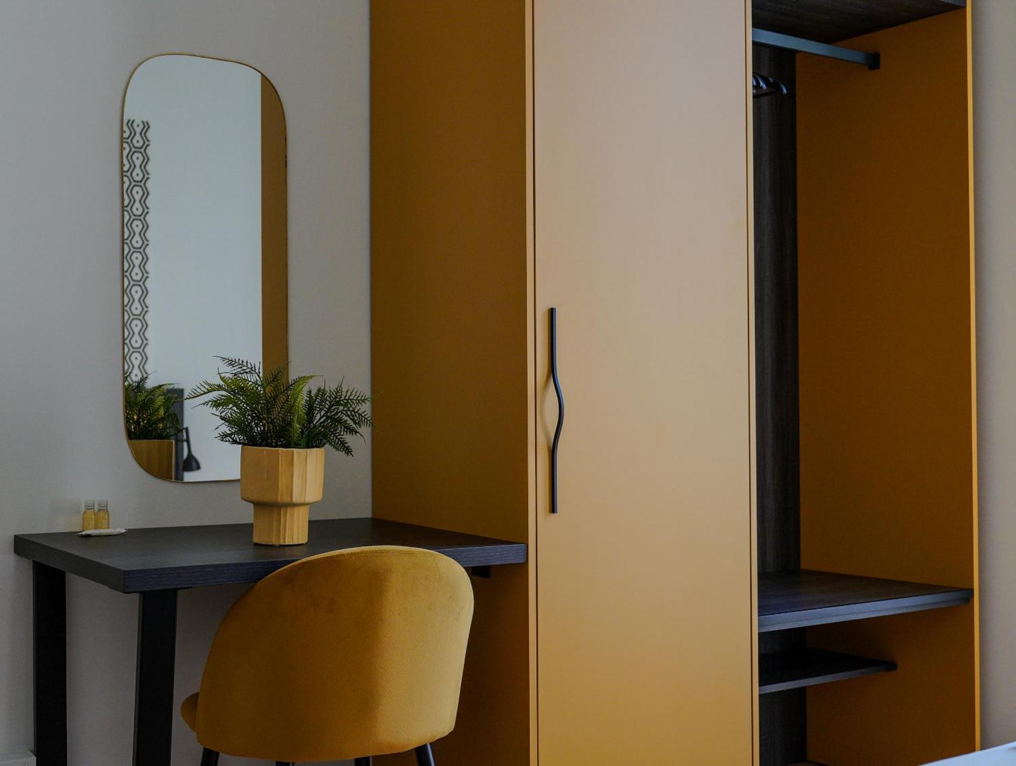 Feel - Mille Suites Bergamo Ngoại thất bức ảnh