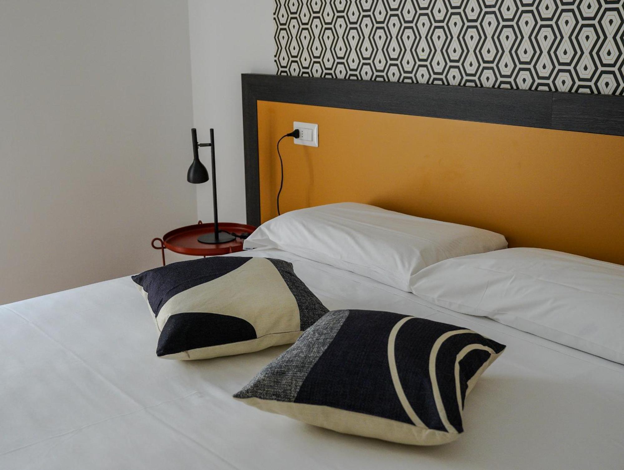 Feel - Mille Suites Bergamo Ngoại thất bức ảnh