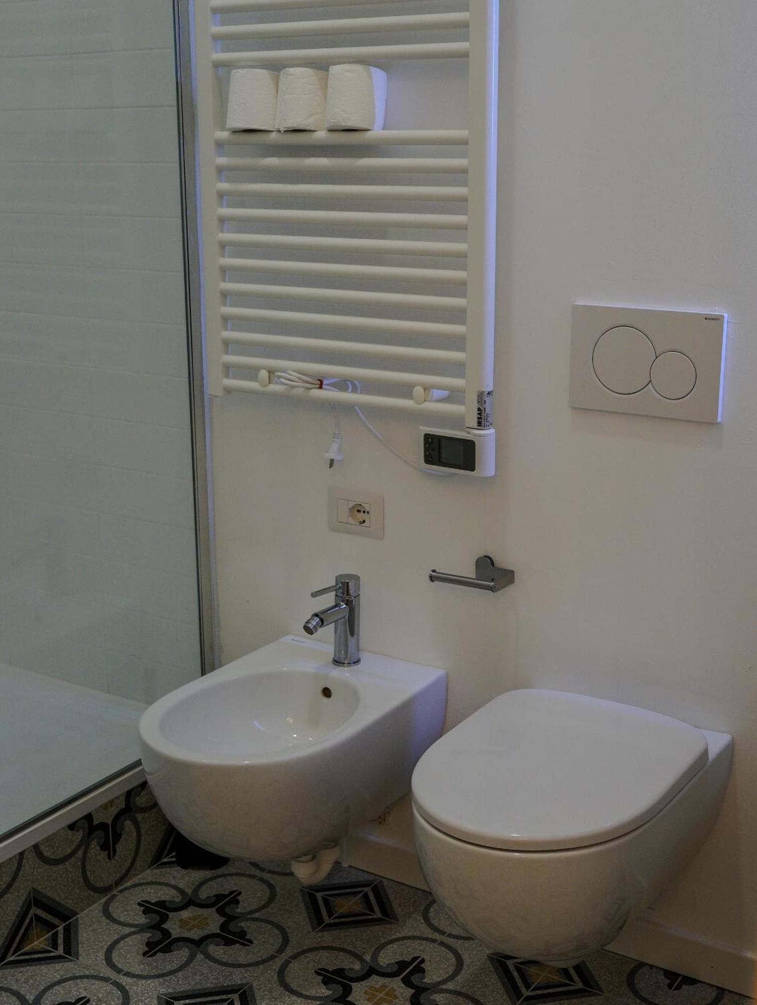 Feel - Mille Suites Bergamo Ngoại thất bức ảnh